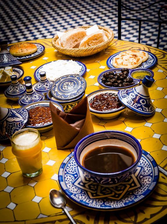 Riyad Al Atik Hotel Fes Luaran gambar