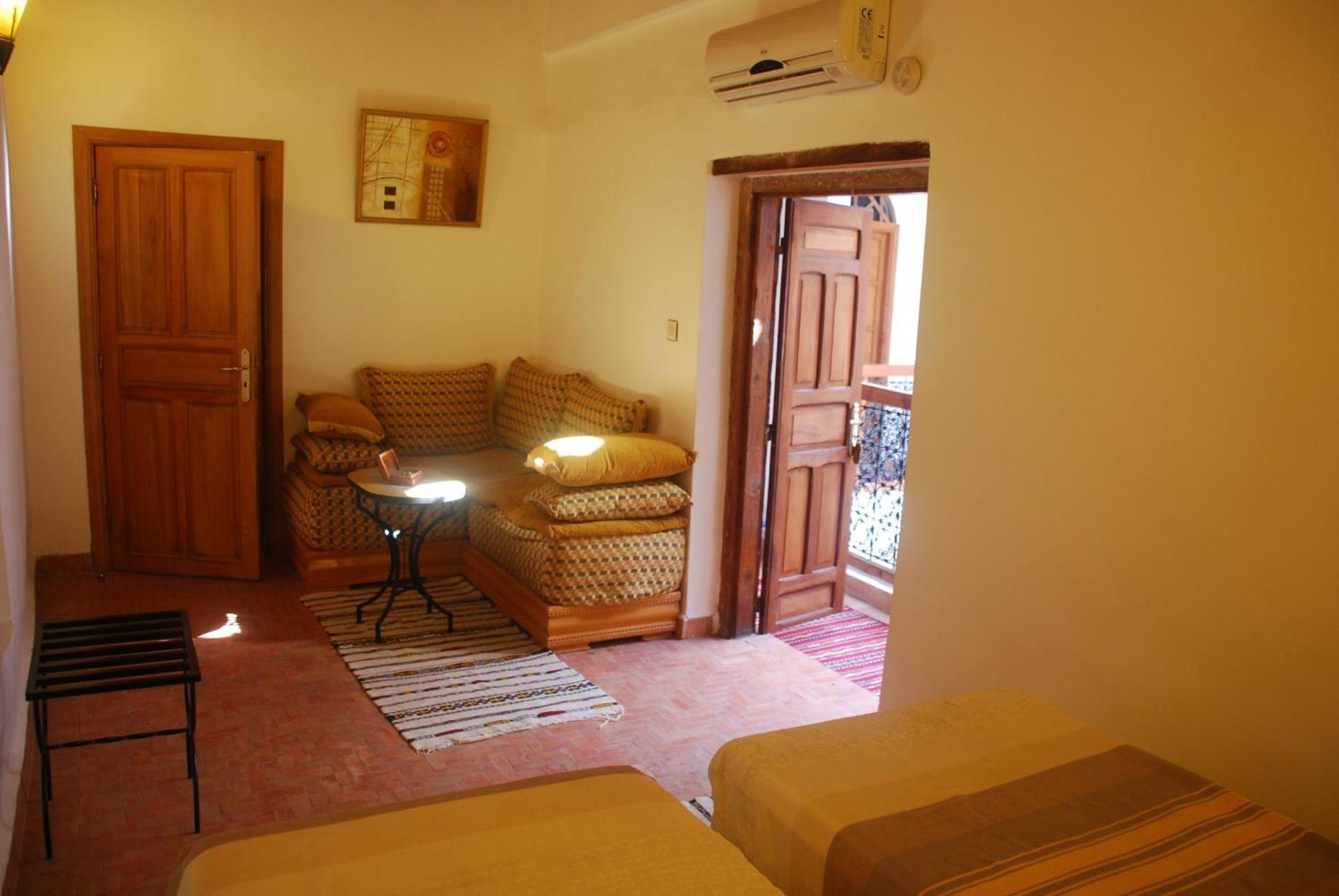 Riyad Al Atik Hotel Fes Luaran gambar