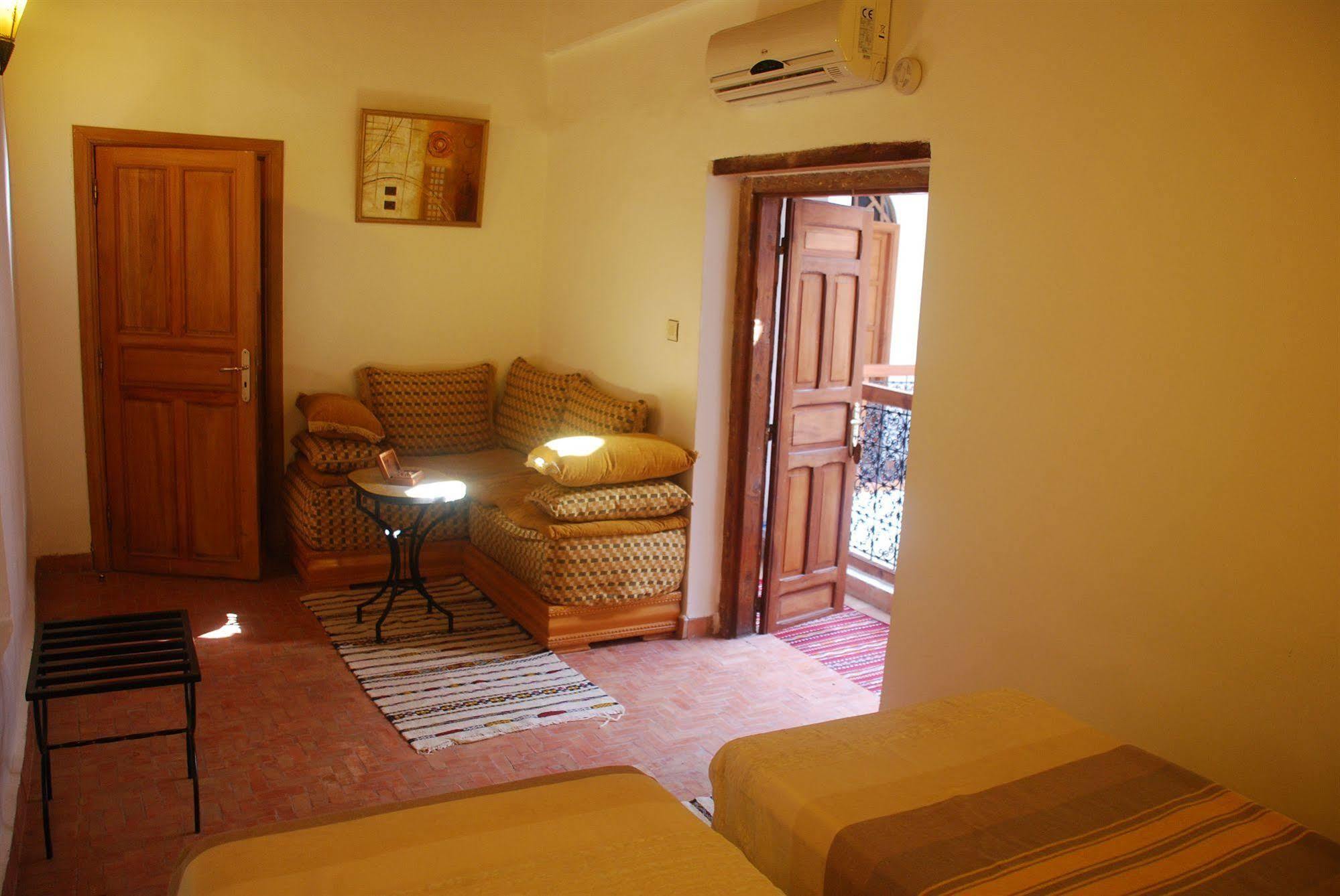 Riyad Al Atik Hotel Fes Luaran gambar