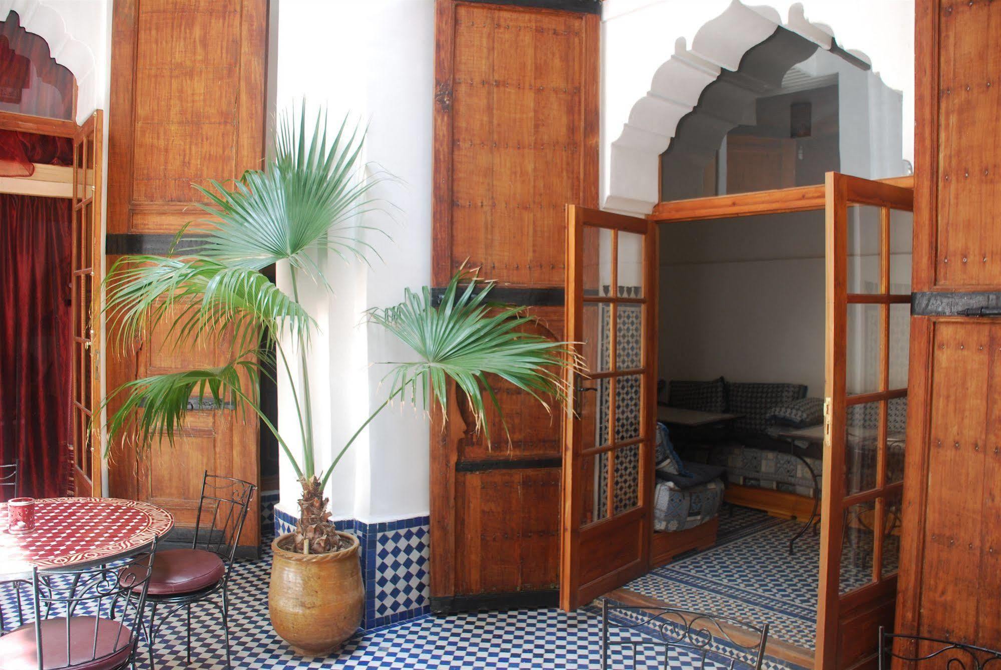 Riyad Al Atik Hotel Fes Luaran gambar
